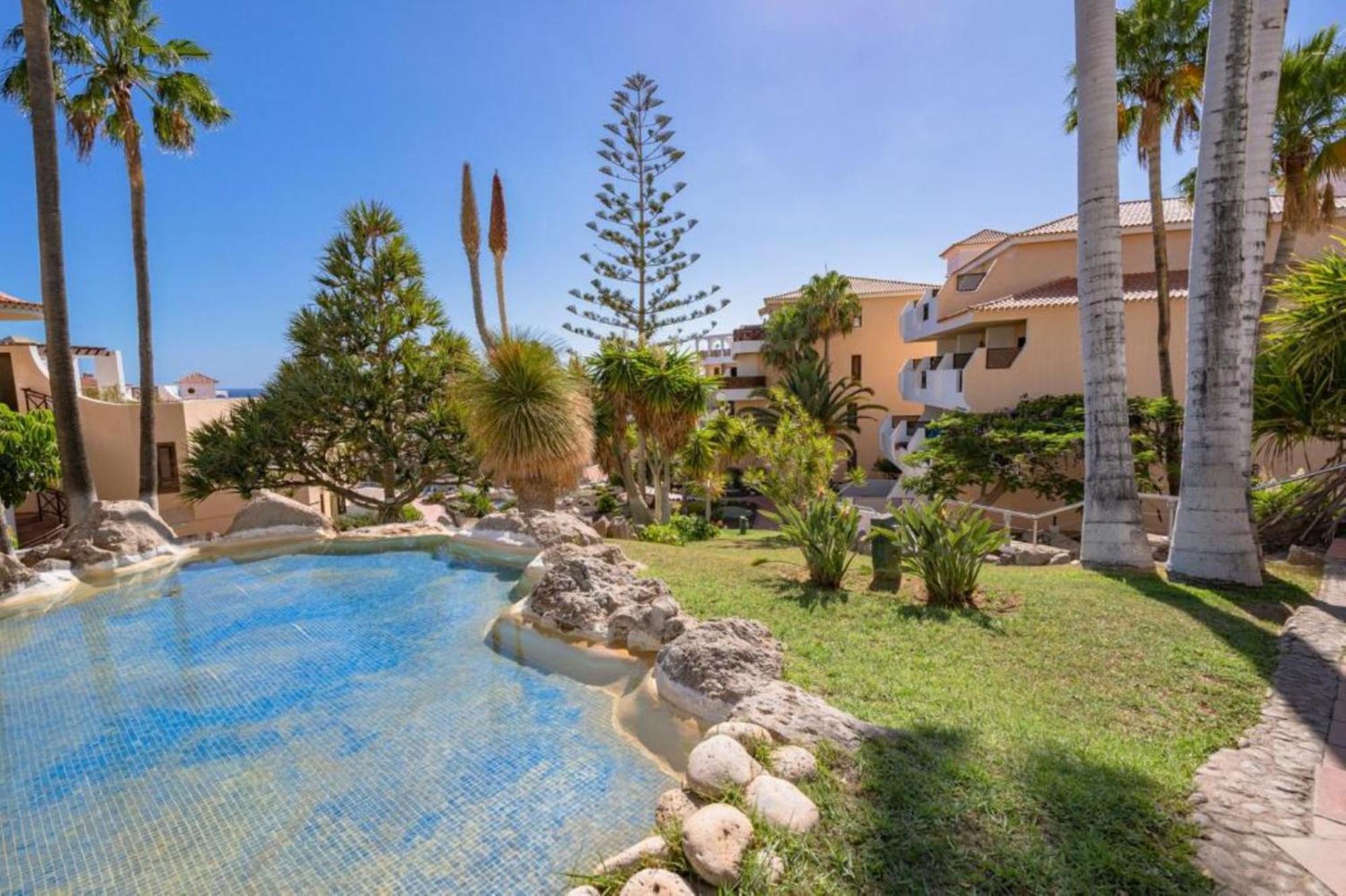 Sunshine Apartments San Miguel de Abona Luaran gambar